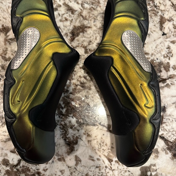 2024 Nike Clogposite Green Goblin Black Metallic Gold HF6881-900 Size 10.5 New! - Picture 3 of 7